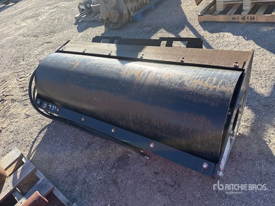 2024 Mower King SSVR72 72 in جرافة تسوية بالاهتزاز  (Unused)