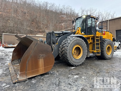 2023 John Deere 904 P-Tier Wheel Loader