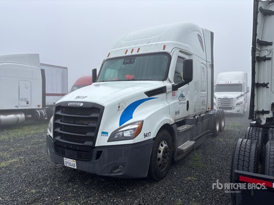2020 Freightliner Cascadia 126 6x4 T/A Sleeper Truck Tractor