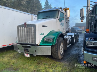 2013 Kenworth T800 8x4 Heavy Haul 4-Achs Sattelzugmaschine