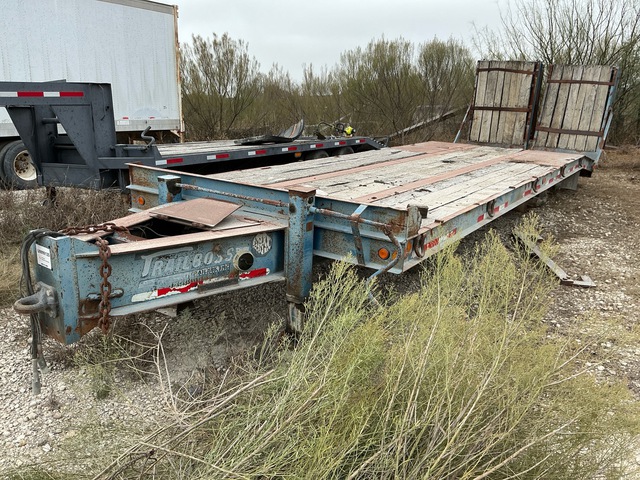 2012 Trailboss 28 ft T/A Equipment Trailer