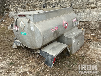 1994 (unverified) Oilmen's 1000 gal Fuel Tank - Fits Truck