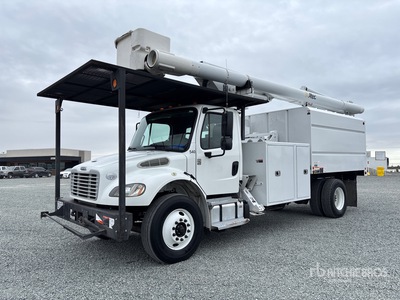 2018 Altec LR7-60E70 70 ft on 2018 Freightliner M2 106 4x2 Forestry Chipper Body Bucket Truck