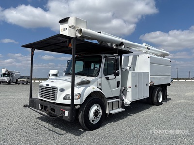 2018 Altec LR7-60E70 70 ft on 2018 Freightliner M2 106 4x2 Forestry Chipper Body Autohoogwerker