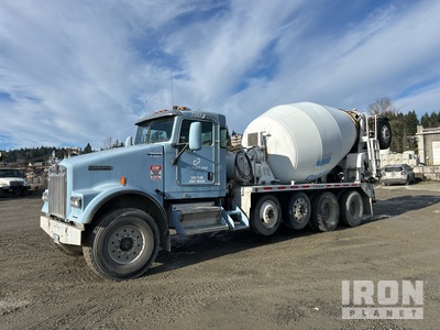2007 Kenworth W900 12x4 Camion malaxeur