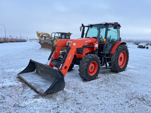 2017 Kubota M6-141 4WD Tractor