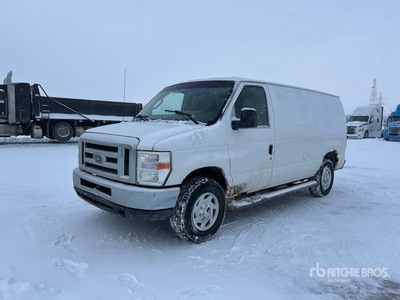 2011 Ford E-250 Fourgon cargo