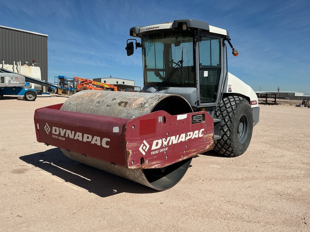 2020 Dynapac CA2500D Smooth Drum Compactor