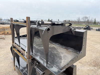 2026 GIYI GY-PG72 Skid Steer Grapple (Unused)