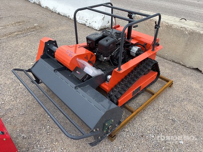 2026 SDLOOL SL-LM1200Q Remote Control Crawler Lawn Mower (Unused)