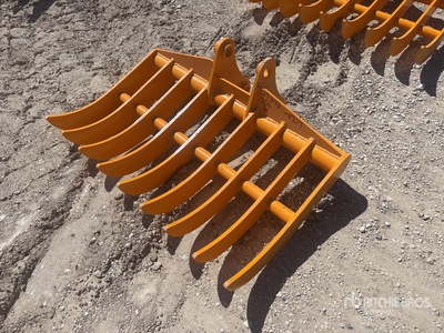 2026 GIYI 45 in Excavator Rake - Fits Cat 307 (Unused)