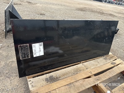 2026 GIYI GY-HMP40 39.5 in Skid Steer Hitch Receiver - Fits HMP40 (Unused)