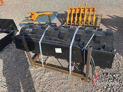 2026 GIYI GY-CW70 59 in Skid Steer Compactor Wheel Divers  (Unused)