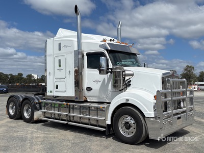 2020 Kenworth T610SAR 6x4 Sleeper Truck Tractor