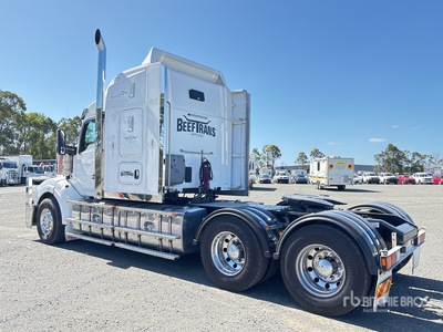 2020 Kenworth T610SAR 6x4 Cabina con cuccetta per trattore stradale