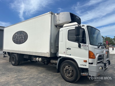 2015 Hino GH8J 4x2 Camiones