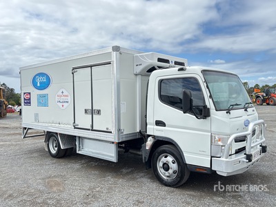 2018 Mitsubishi Fuso Canter 918 4x2 Refrigerated Truck