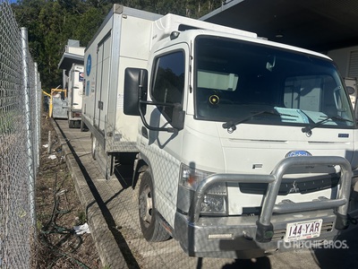 2018 Fuso Canter 918 4x2 Autocarro frigorifero