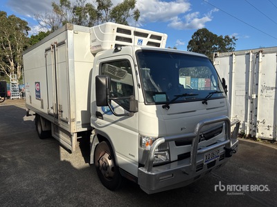 2019 Fuso Canter 4x2 Camiones