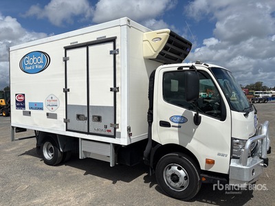 2019 Hino 300 Series 4x2 Kühlfahrzeuge