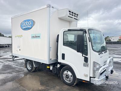 2012 Isuzu NLR 200 4x2 Kühlfahrzeuge