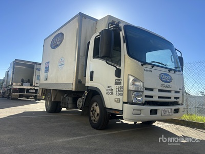 2008 Isuzu NH NPR 4x2 Kühlfahrzeuge