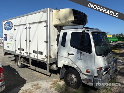2015 Mitsubishi Fuso Fighter FK 600 4x2 Refrigerated Truck (Inoperable)