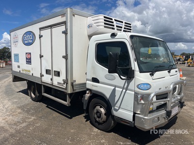 2012 Mitsubishi Fuso Canter 7/800 4x2 Autocarro frigorifero