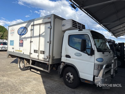 2012 Mitsubishi Canter 4x2 Gekoelde Vrachtwagen