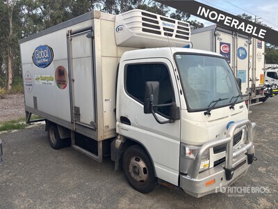 2013 Mitsubishi Fuso Canter 7/800 4x2 Refrigerated Truck (Inoperable)
