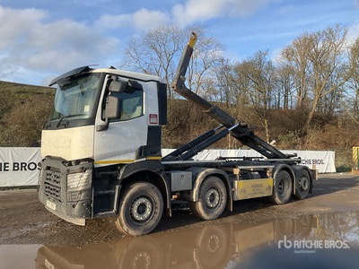 2017 Renault C 8x4 Crew Cab Hakenlift-Lkw