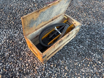 2025 JPC HM-10 Hydraulic Breaker (Unused)