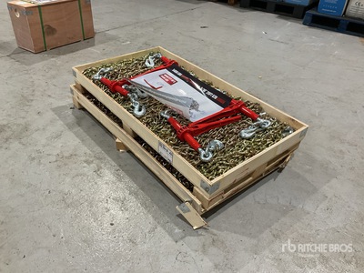 Quantity of (2) Boxes of Qty of Chain Tighteners & Chains 産業関連 - その他 (Unused)