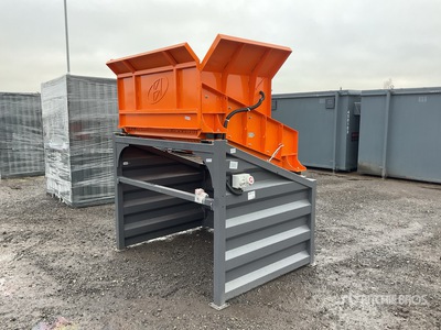 2025 004-05-68-01 Vibrating Screen (Unused)