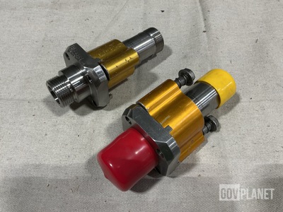 (2) Eaton AE85188M Quick Disconnect Coupling Assemblies