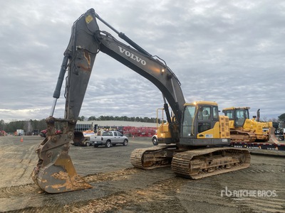 2015 Volvo ECR305CL Tracked Excavator
