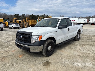 2014 Ford F-150 XL 4x2 Extended Cab Pickup