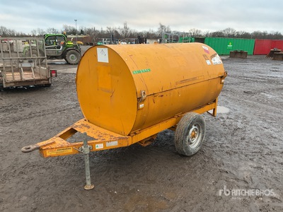 Trailer Engineering 950 L Trailer Mounted Poly Fuel Tank
