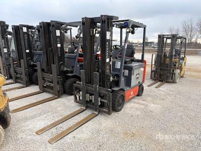 2023 Toyota 8FBCU30 5200 lb Electric Forklift