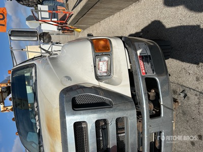 2015 Ford F-750 4x2 バケツトラック