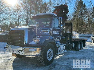 Palfinger PK 34002 -SH 15300 lb Knuckle Boom on 2016 Freightliner 114SD 8x4 Boom Truck