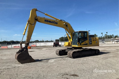 2020 Komatsu PC240-LC-11 Excavadora de Cadenas