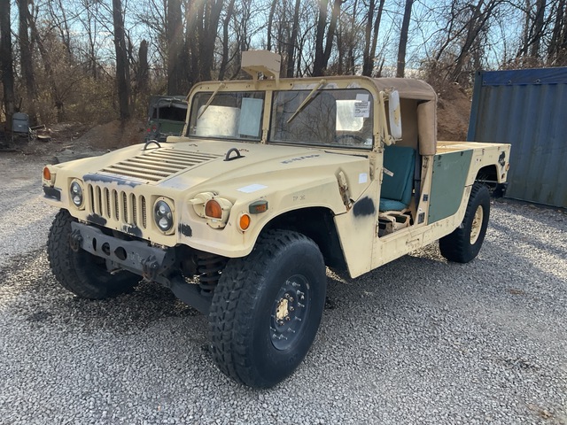 2007 AM General M1097R1 HMMWV 2 Door Soft Top w/Truck Body