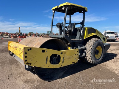2017 Bomag BW211D-5 Rodillo compactador