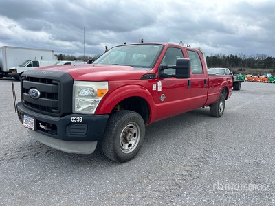 2011 Ford F-250 XL 4x4 Crew Cab Pickup
