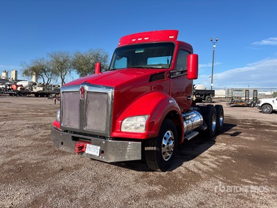 2015 Kenworth T880 6x4 T/A Day Cab Truck Tractor