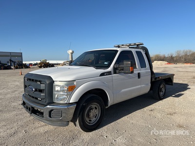 2016 Ford F-250 4x2 Extended Cab Flatbed Truck