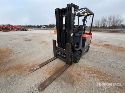 2023 Toyota 7FBCU35 7400 lb Carrelli Elevatori Elettrici