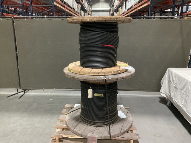 (200') of Monroe Power Cable & (1) Monroe Communication Cable
