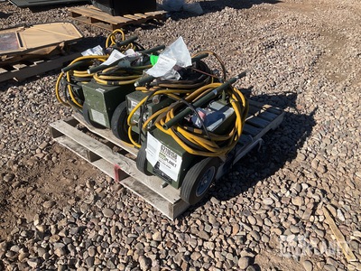 (4) Hydraulic Technology 21C2438G01 Water Wash Units